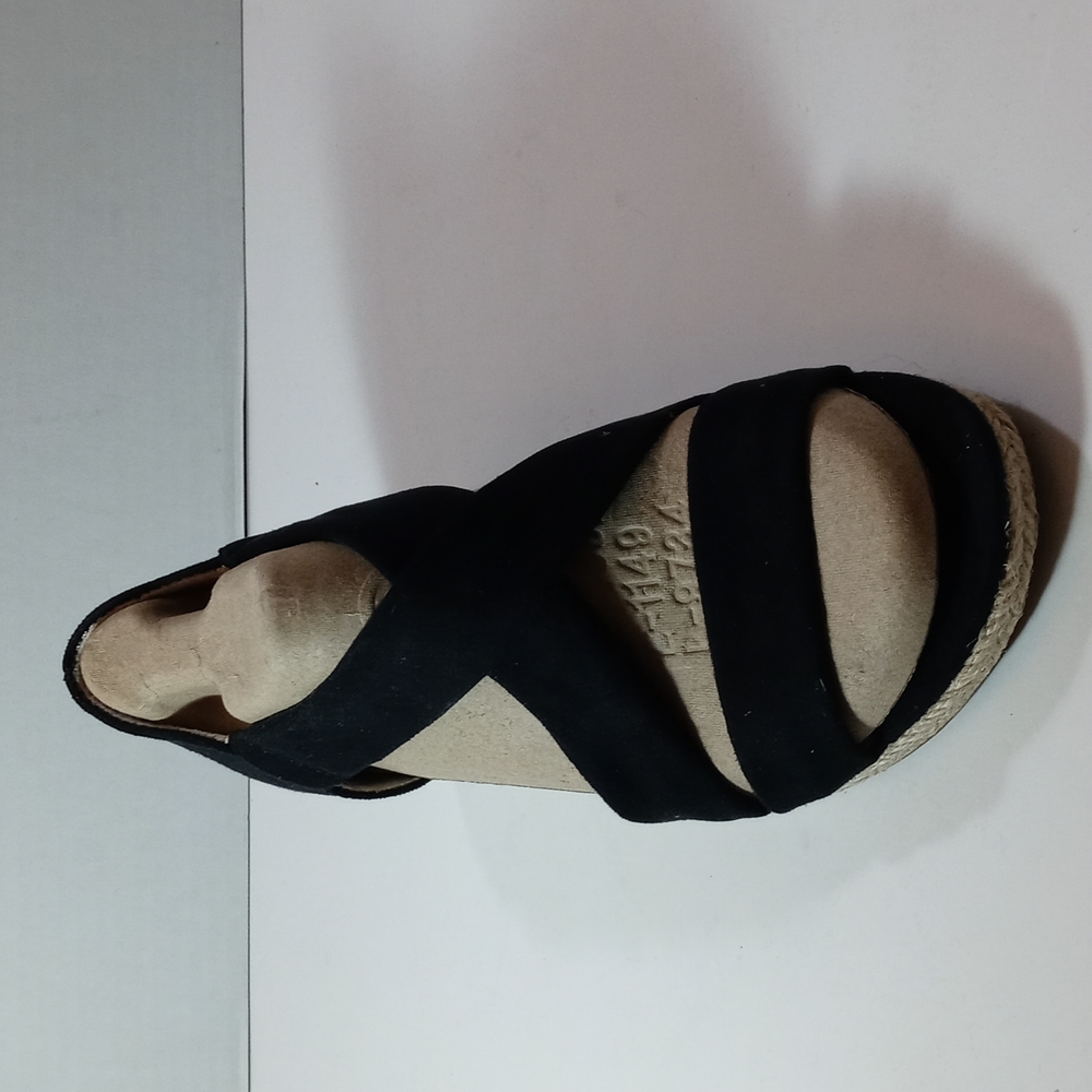 Life Stride Black Wedges